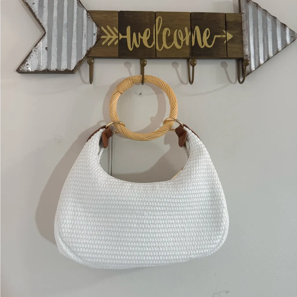 A New Day White Crochet Bangle Bracelt Bag - Image 5