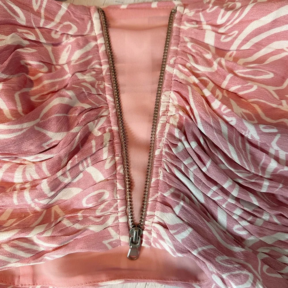 Saylor Gem Crop Puff Sleeve Blouse Top Size Medium Bubblegum - Image 9