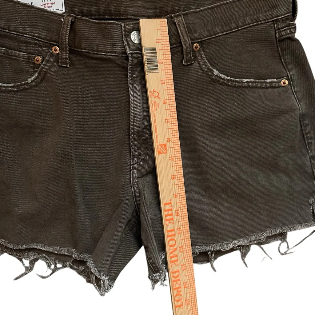 GAP Low Stride Denim Shorts Women 29 Brown Raw Hem Cutoff Cotton Size 8 - Image 3