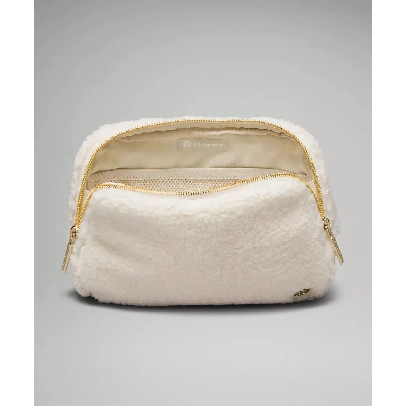 Lululemon Everywhere Fleece Belt Bag - Natural Ivory/Trench 2L New w/tag - Image 10