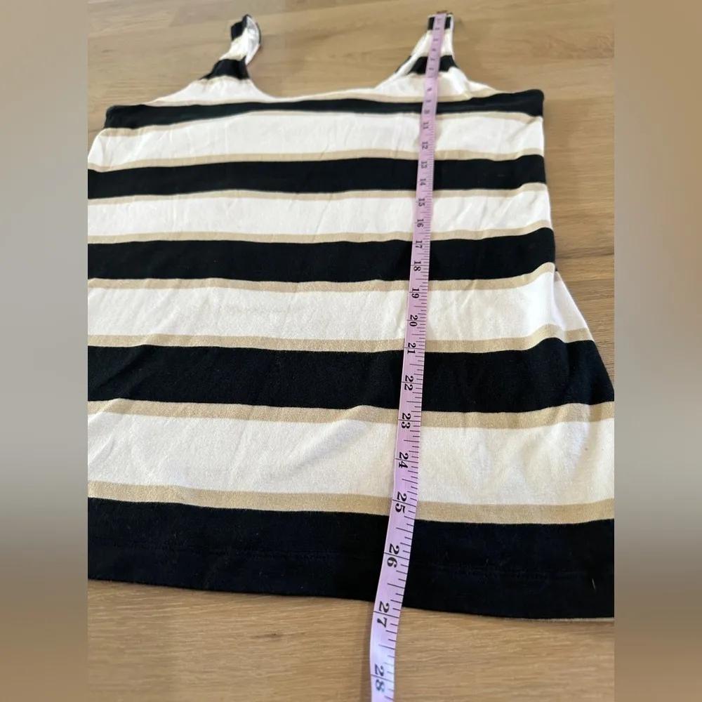 Banana republic scoop neck striped tank top with built in shelf bra size large - Image 6
