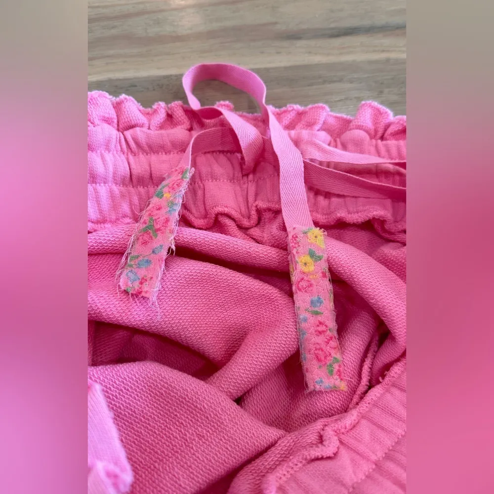 LoveShackFancy Mirabella jogger party pink size large NWT - Image 4