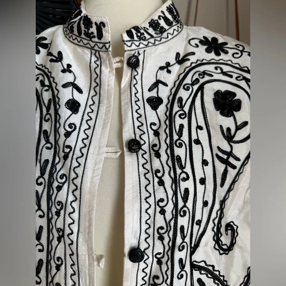 Coldwater Creek  Paisley Embroidered Jacket, Size XL - Image 2