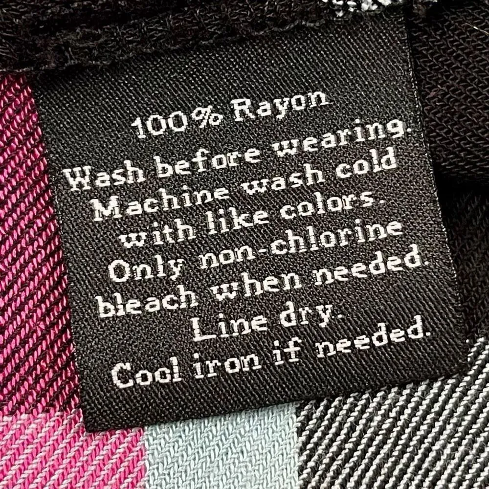 Rock & Republic Pink Black Buffalo Plaid Button Down Small - Image 9