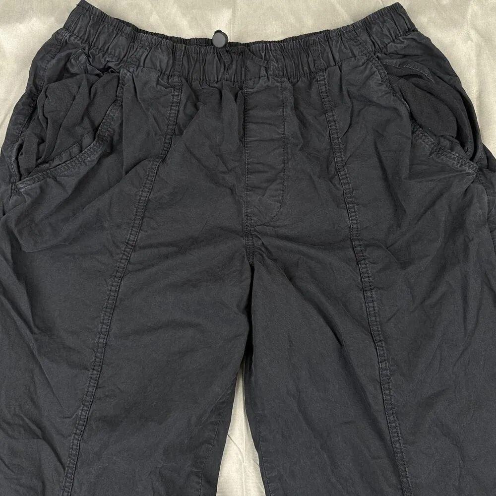 Zara - Loose Fit Parachute Pants in Black - Image 2
