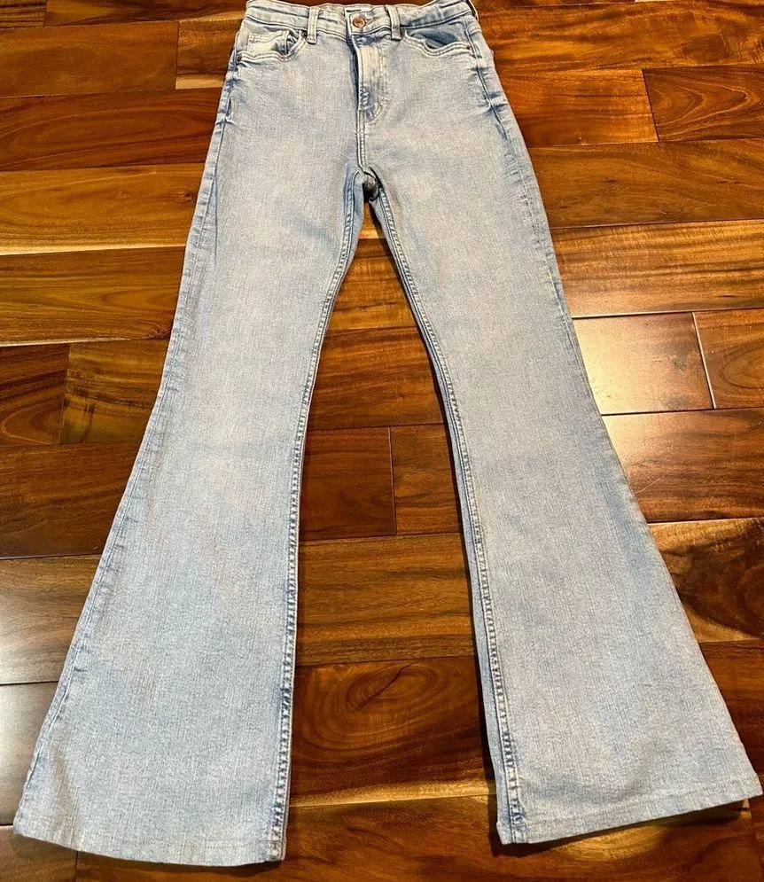 Bershka Berksha Flare Light Jeans - Image 3