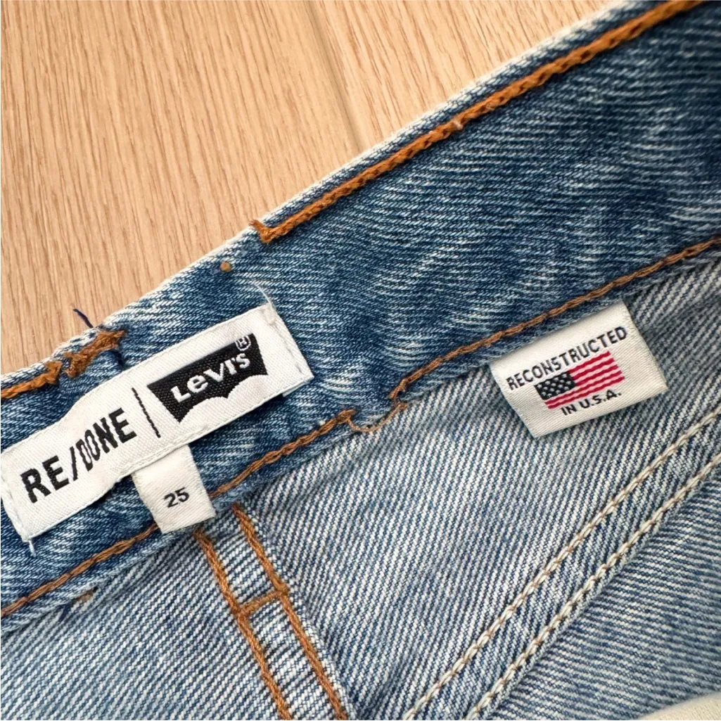 Re/Done Levi’s Jeans. Size 25 - Image 5
