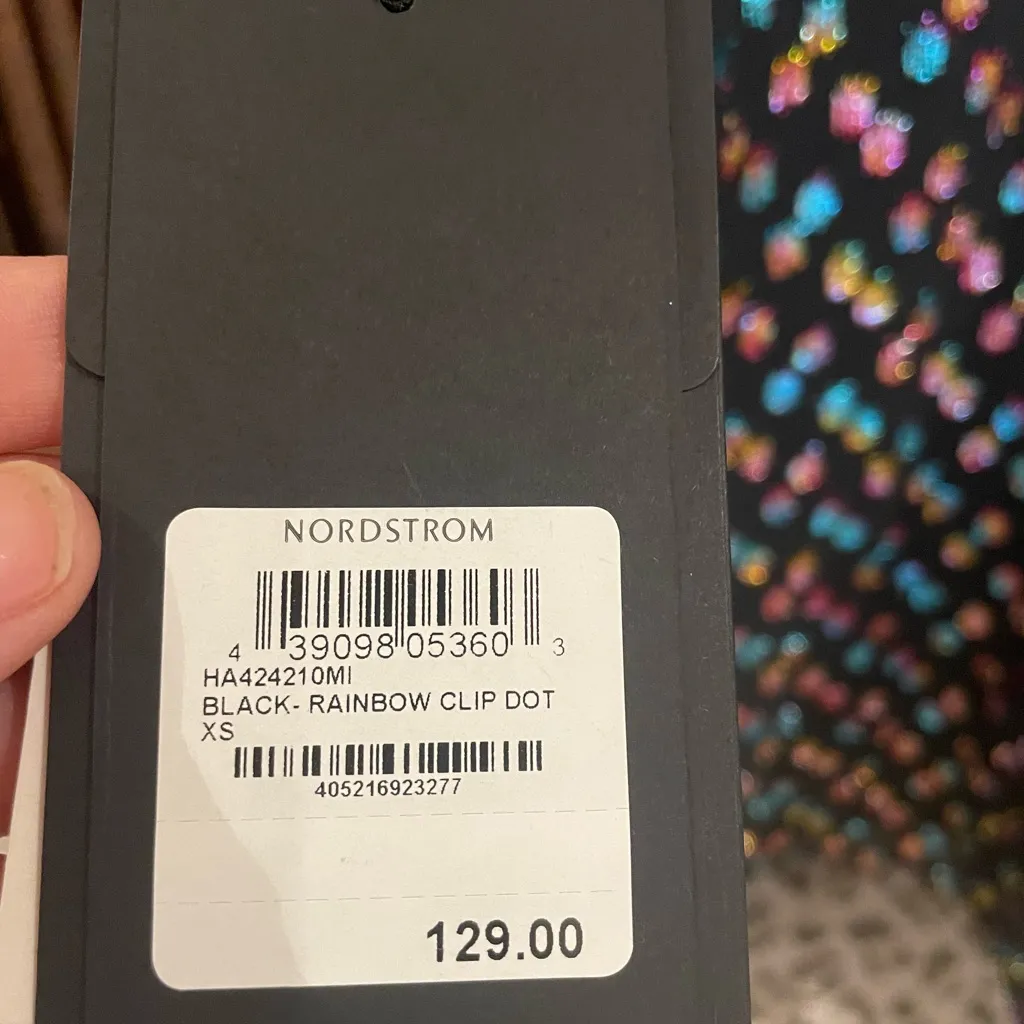 New with tags beautiful xs blouse - Image 4