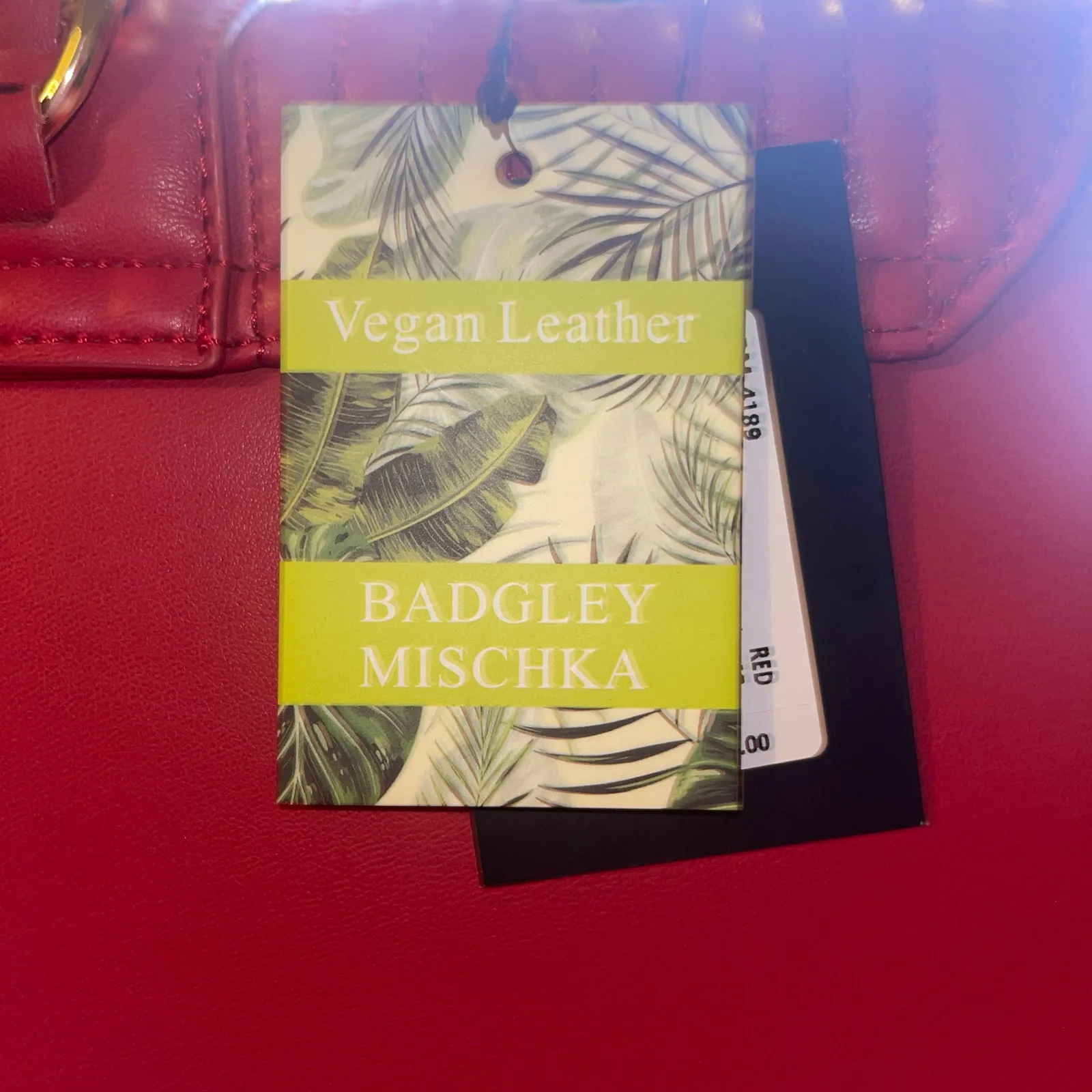 Badgley Mischka Quilted Flap Shoulder Bag Red New With Tags Gold Tone Chain - Image 3