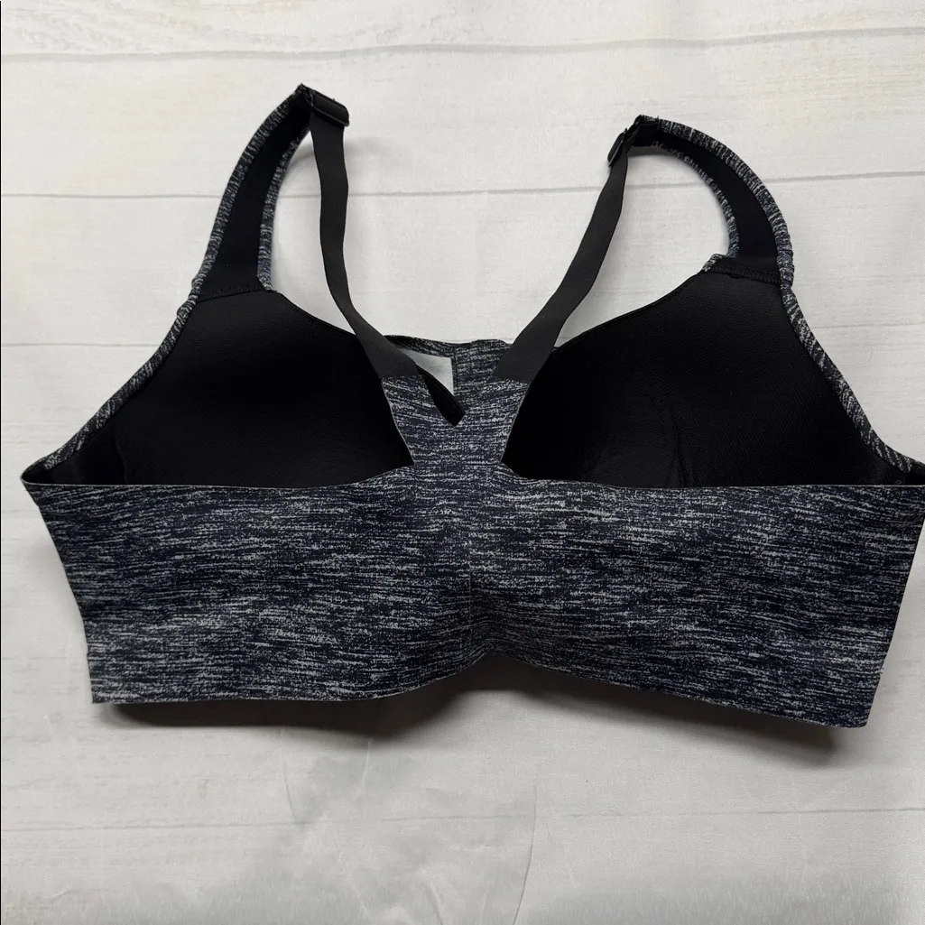 Victoria’s Secret Sport Gray Incredible Knockout Ultra Max Front Zip Sports Bra - Image 4