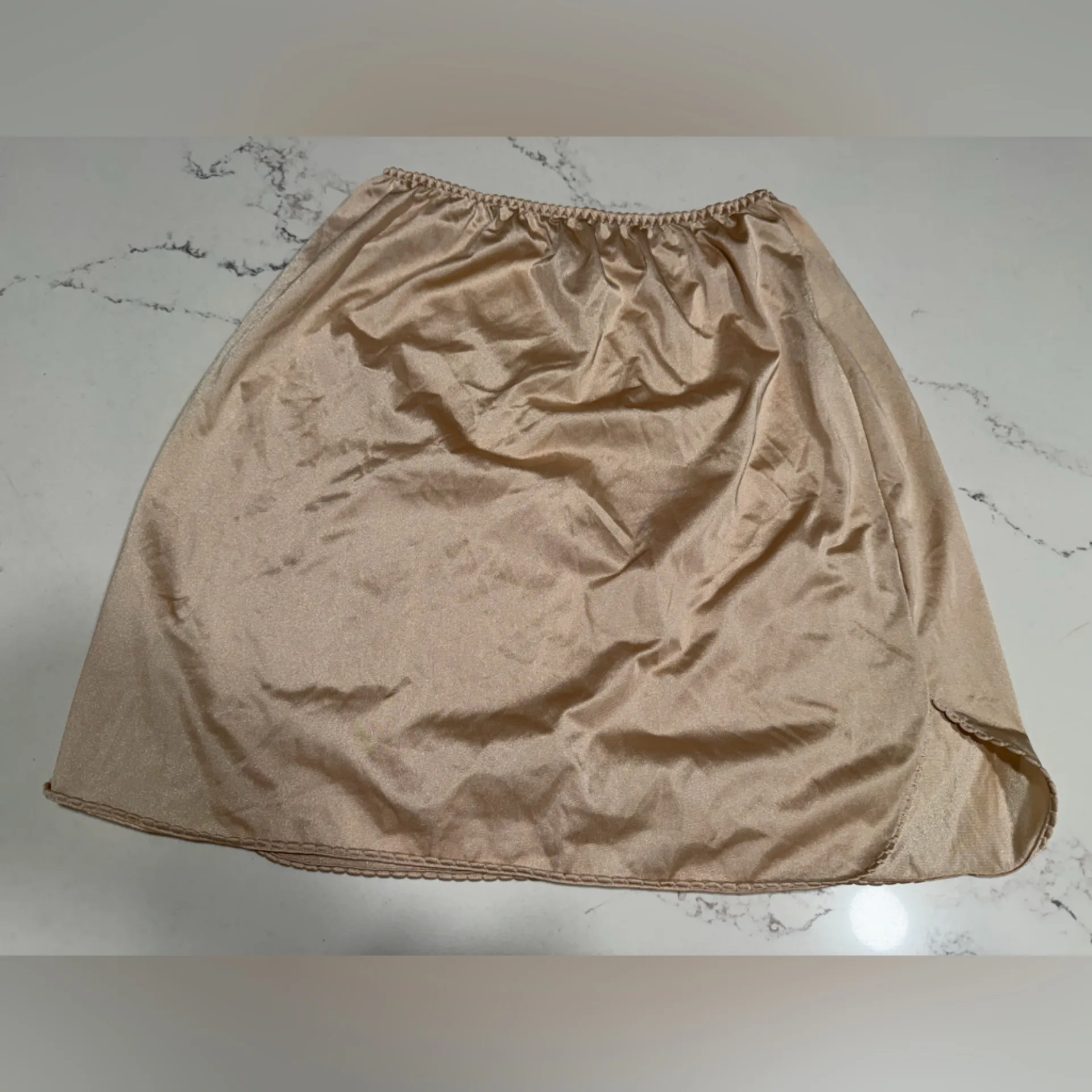 NEW Vanity Fair Anti-Static Nylon Half Slip for Under Dress S - Image 5