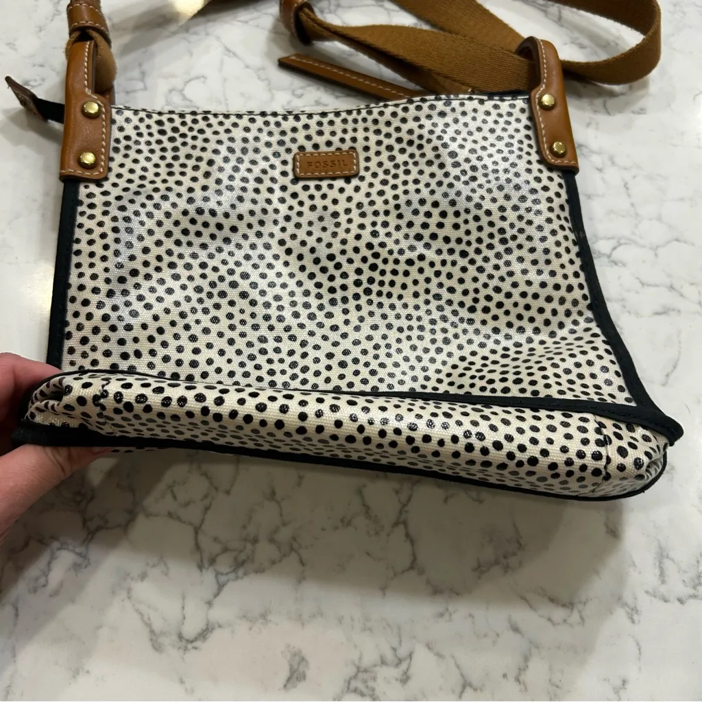 Fossil Key Per Polkadot Coated Canvas PVC Crossbody Bag Purse - Image 4