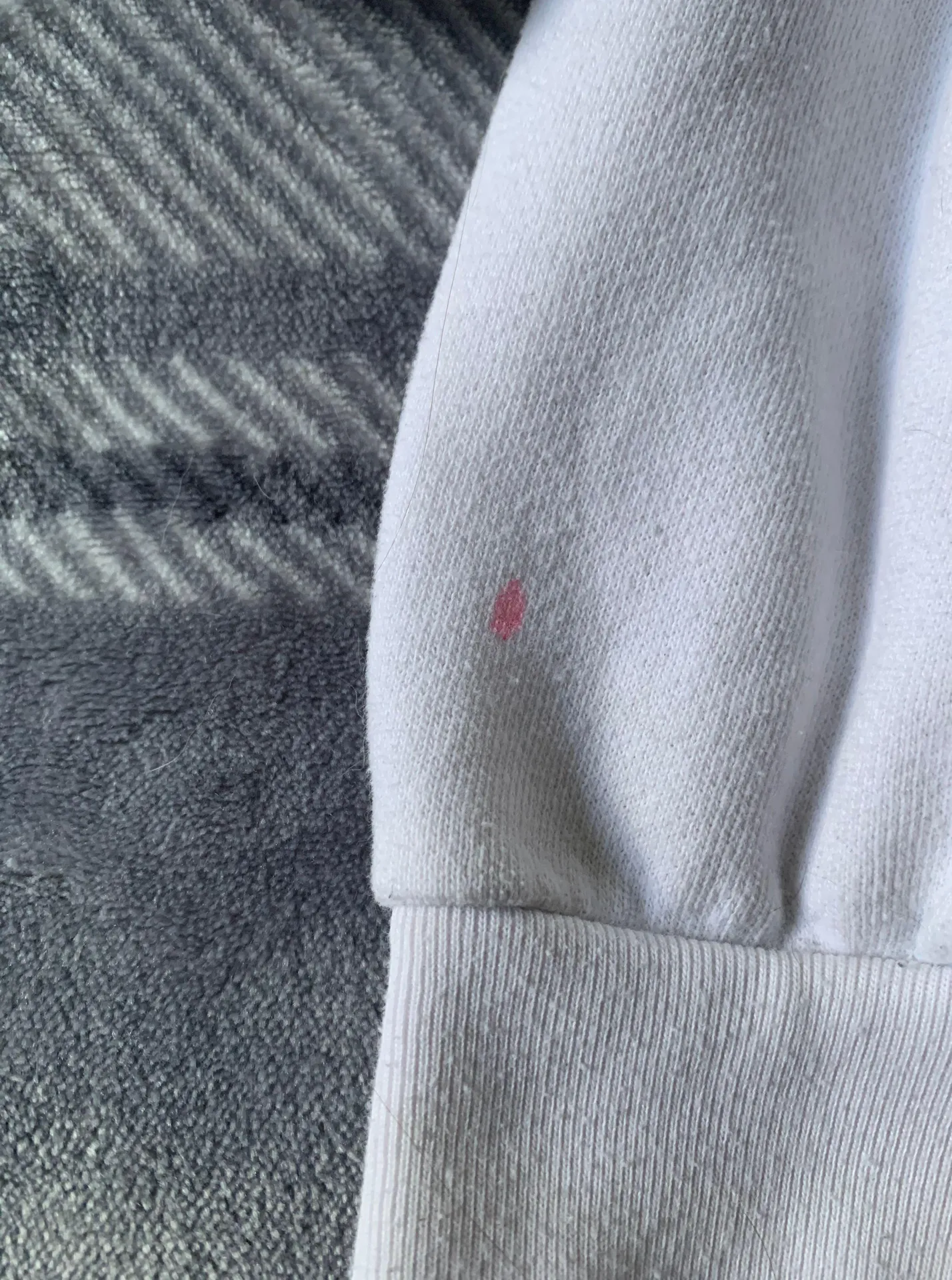 Forever 21 cropped hoodie - Image 3