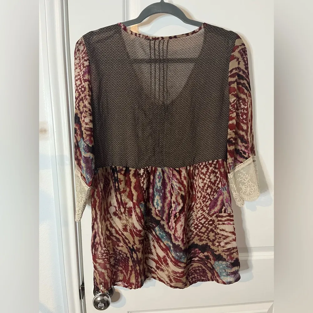 Buckle  BKE Boutique Small Printed Lace Blouse Casual Chiffon Multicolor Eclectic - Image 7