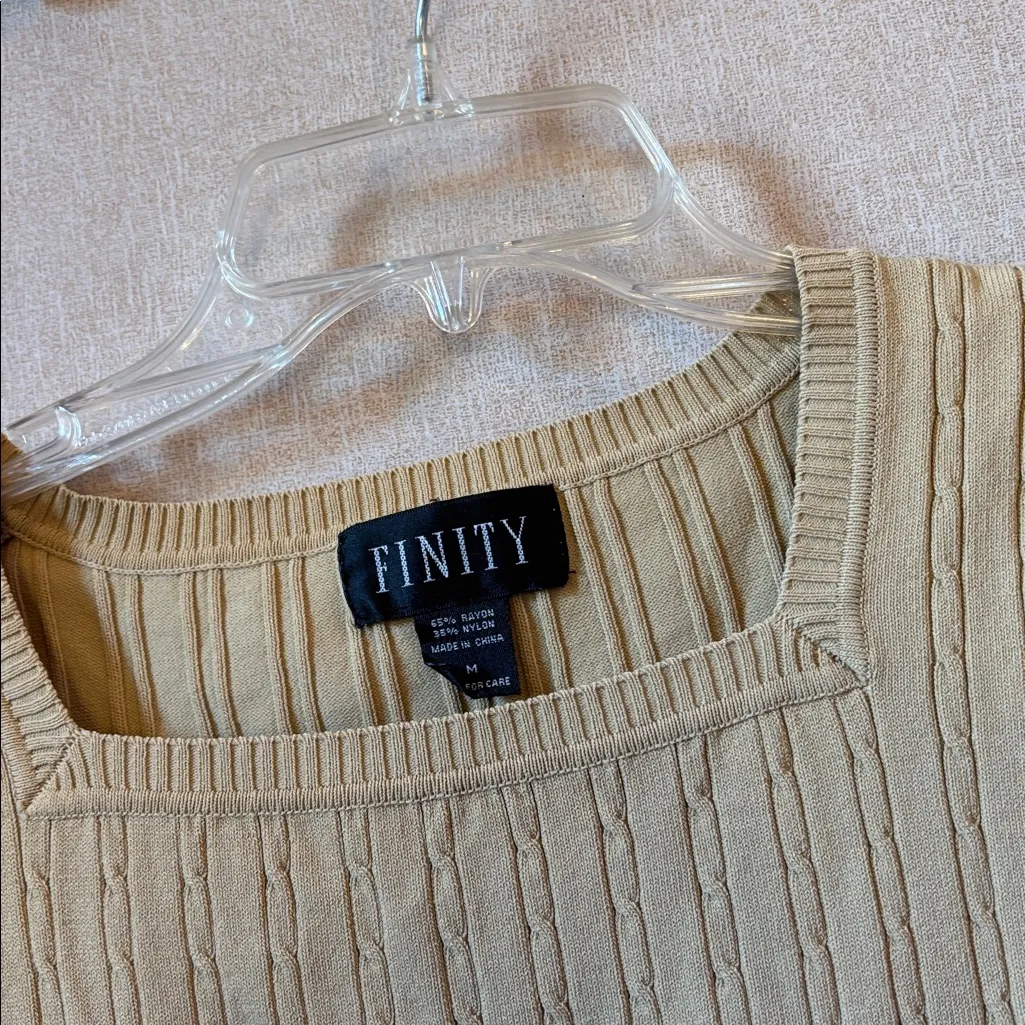 Finity camel Cable Knit Sleeveless Top medium Tan - Image 4
