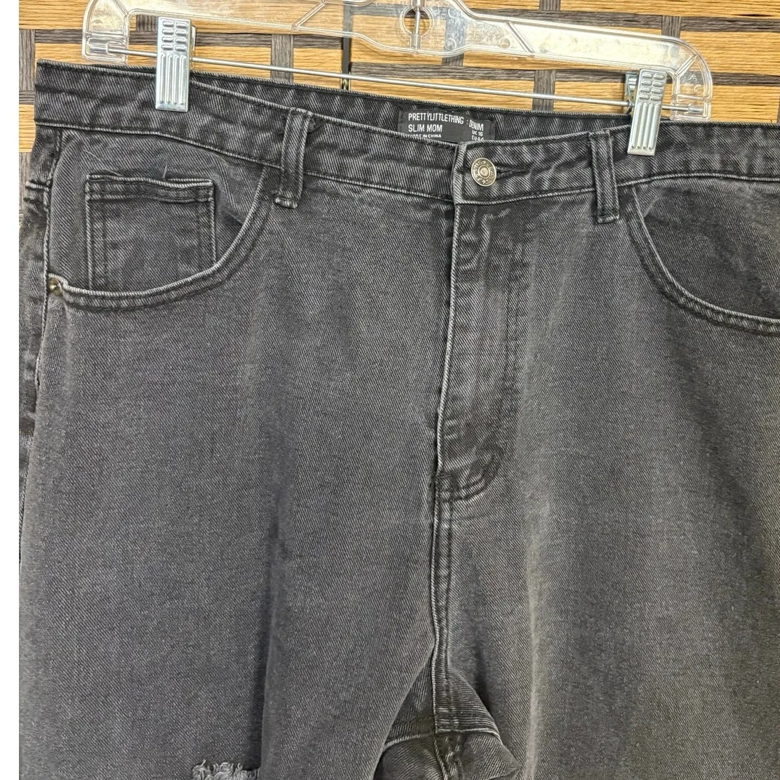 Prettylittlething Black Slim Mom Jeans Size 12 - Image 3