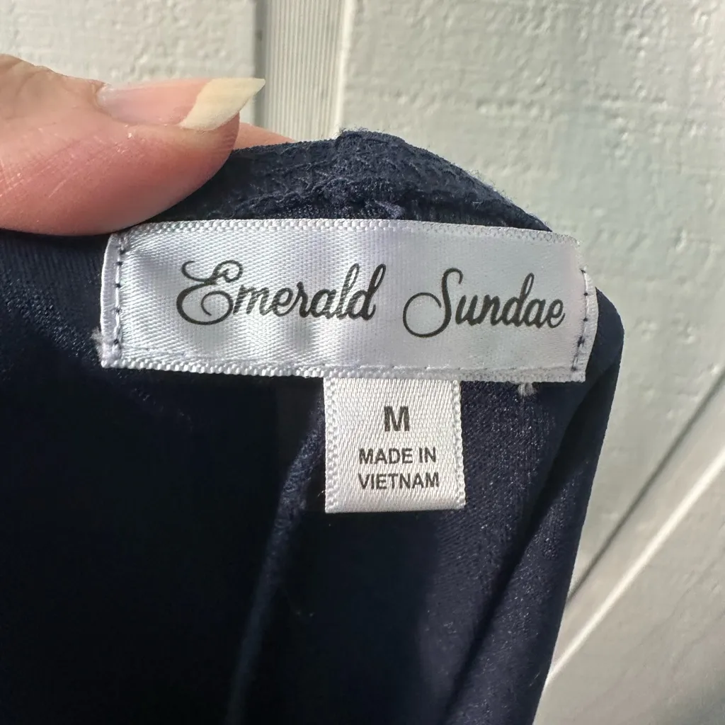 Emerald Sundae Juniors' Blue High-Slit Spaghetti Strap Gown Size Medium NWT - Image 12