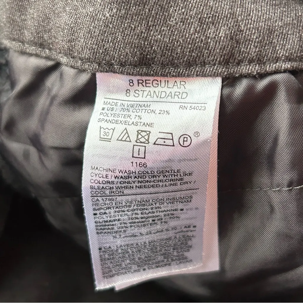 Stylish Black Cropped Pants - Image 6