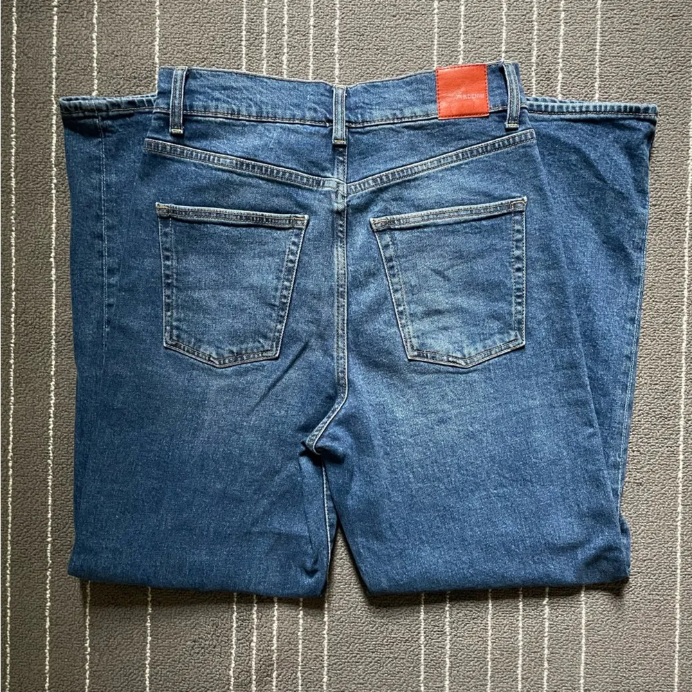 HIGH RISE VINTAGE SLIM JEANS Mid-Blue - Image 10