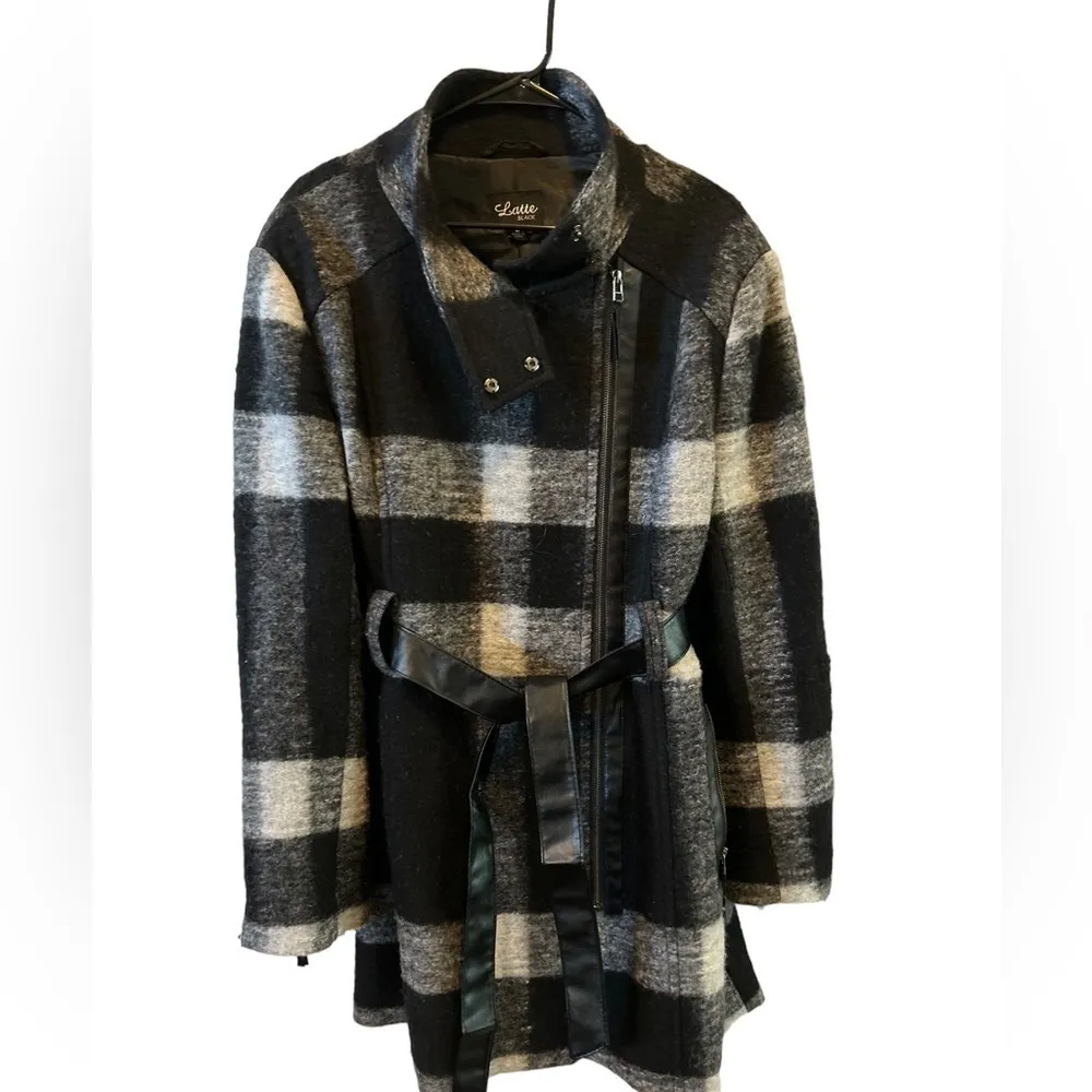 Latte‎ Black size XL wool jacket Silver - Image 5