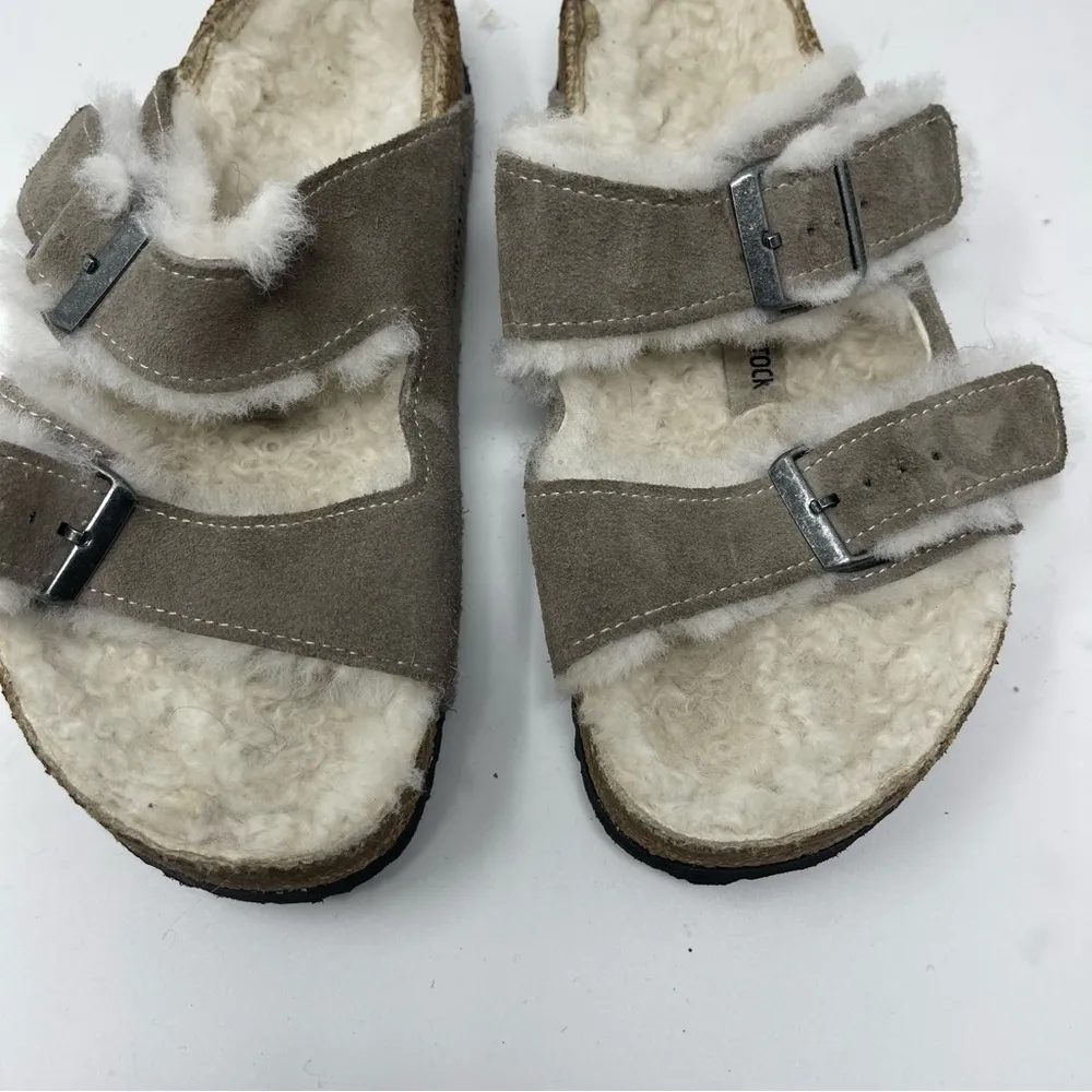 BIRKENSTOCK Arizona Shearling in Iron grey & Natural sz 36 L 5 - Image 4