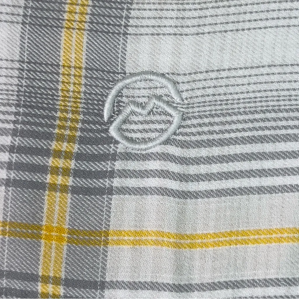 Magellan Outdoors Boyfriend Fit Size XL Gray/Yellow Plaid Tabbed Long Sleeve Top - Image 6