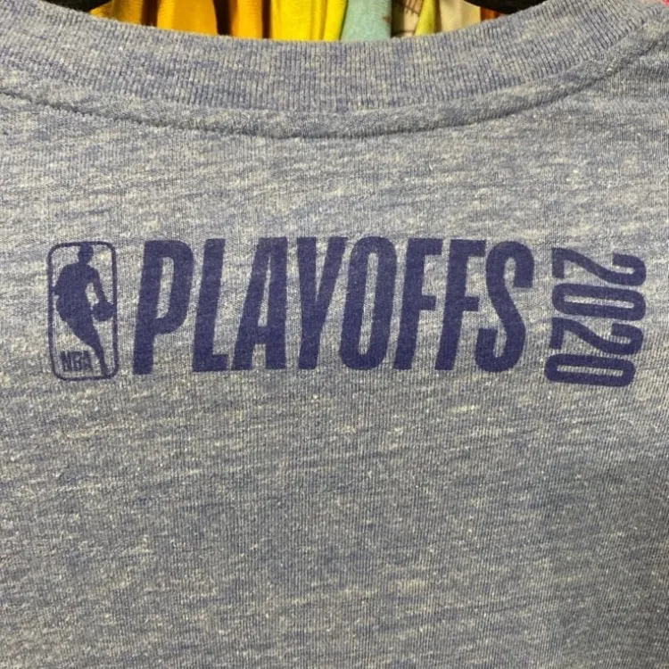 Disney parks x NBA experience Cinderella castle Mickey Mouse basketball shirt S - Image 4