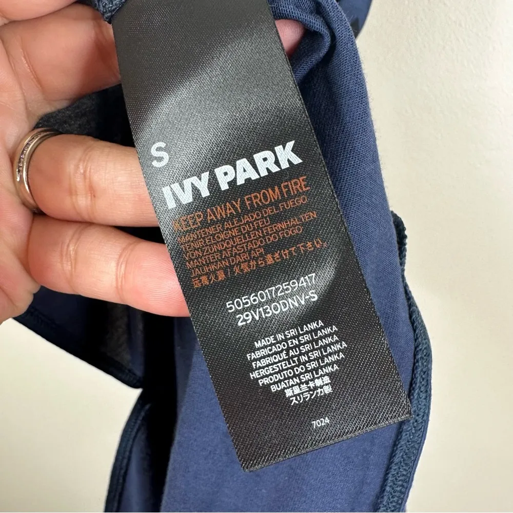 NEW Ivy Park Mesh Tank Top Womens Small Blue Black Racer back Active Wear Shirt - Image 8