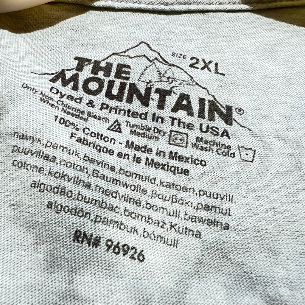 The Mountain Butterfly Print Short Sleeve Tee - Gray - Image 5