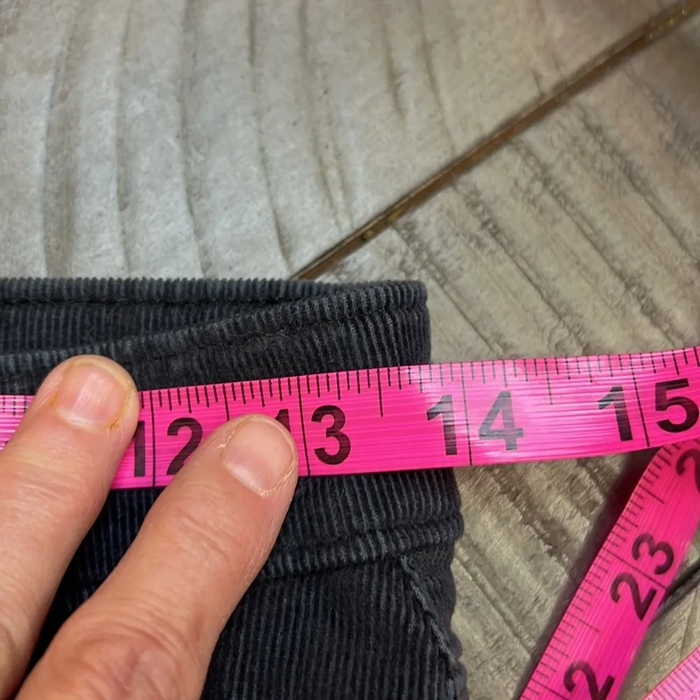 Levis Women 721 High Rise Skinny Jean Caviar Luxe-Corduroy Black NWT - Image 6