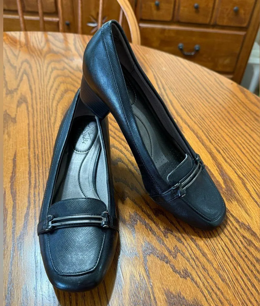 Life Stride Soft System Black Heeled Loafers With Horse Bit 9W - Image 9