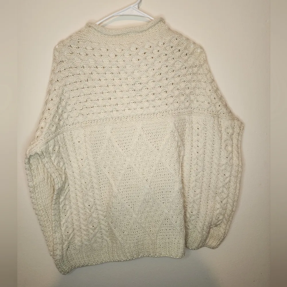 Vintage NWT NOS Irish Cape Sweater White Natural Merino Wool Kilronan One Size Size undefined - Image 4