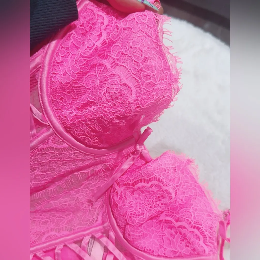 Victoria secret wicked lace up corset top w/garters SIZE small baby pink - Image 12