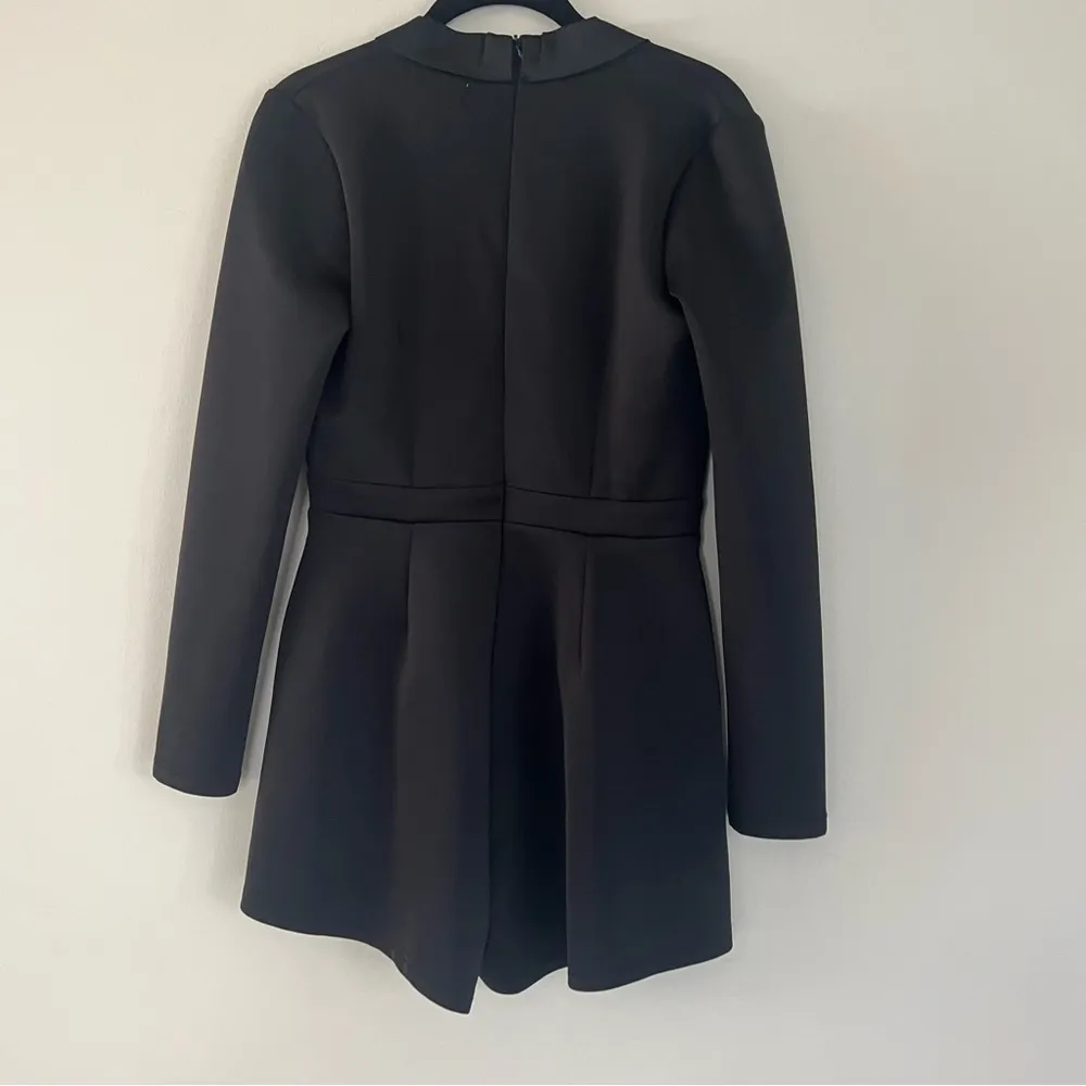 Lioness black deep v romper - Image 4