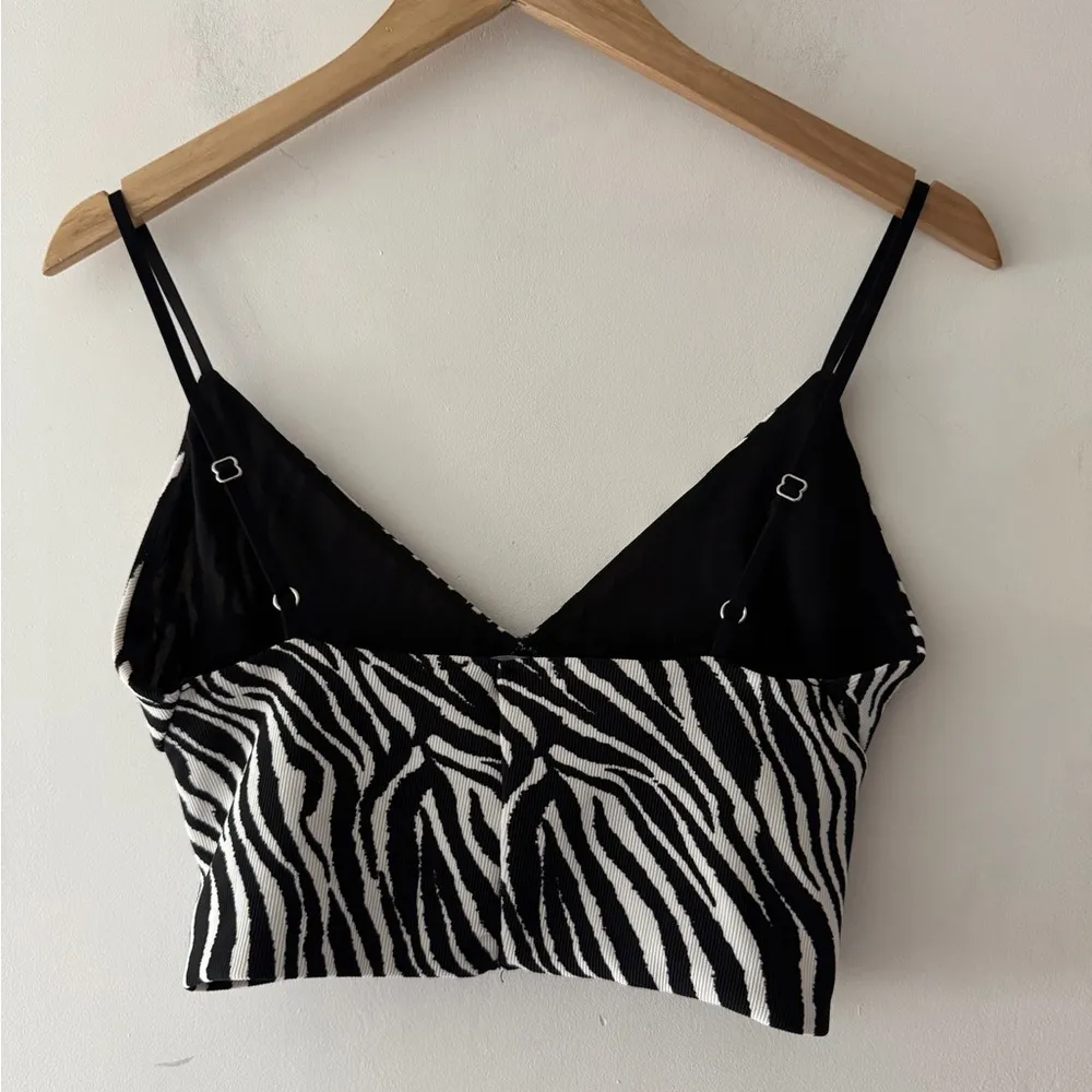Zara Zebra Print Crop Top Going Out Top - Image 4
