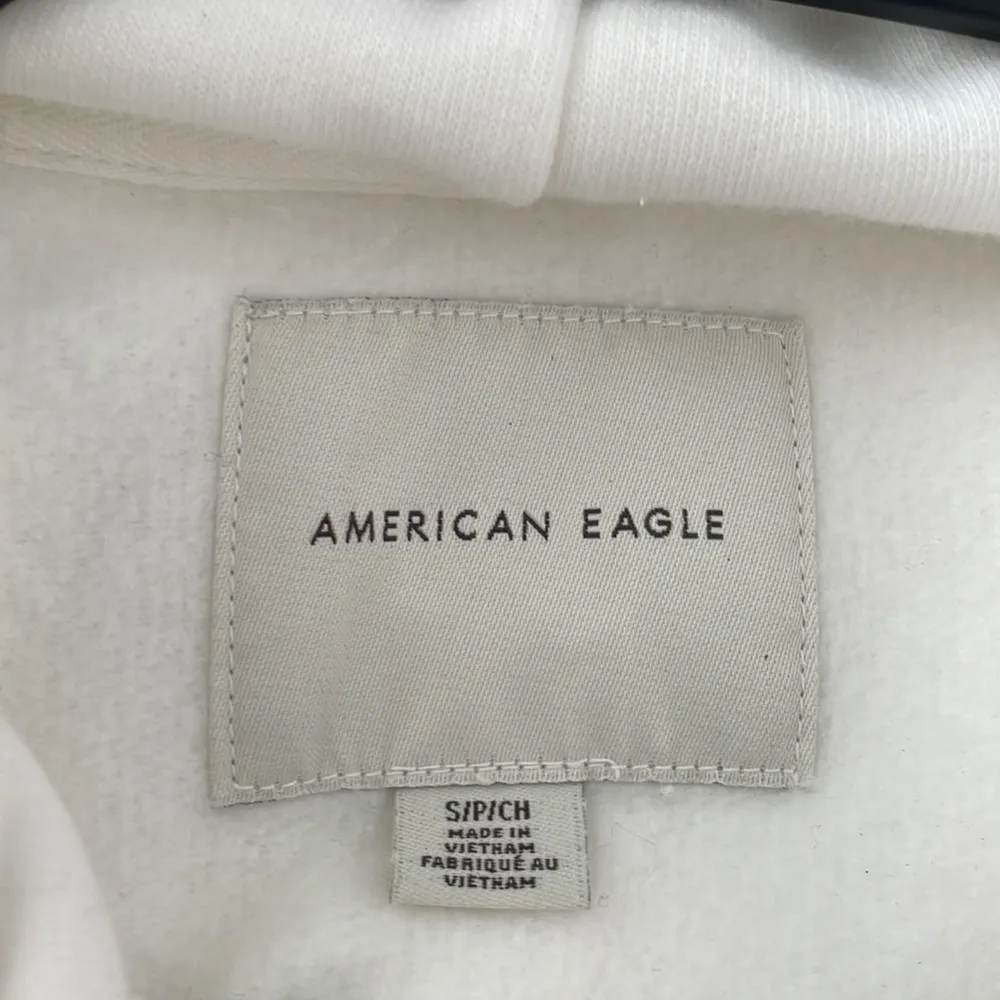 American Eagle Oversized White Hoodie Drawstring Sweatshirt Size Small - Image 2