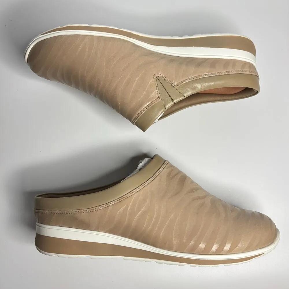 Walking Cradles Dana Mule in Taupe Zebra Stretch (Wide) Tan Size 9 - Image 7