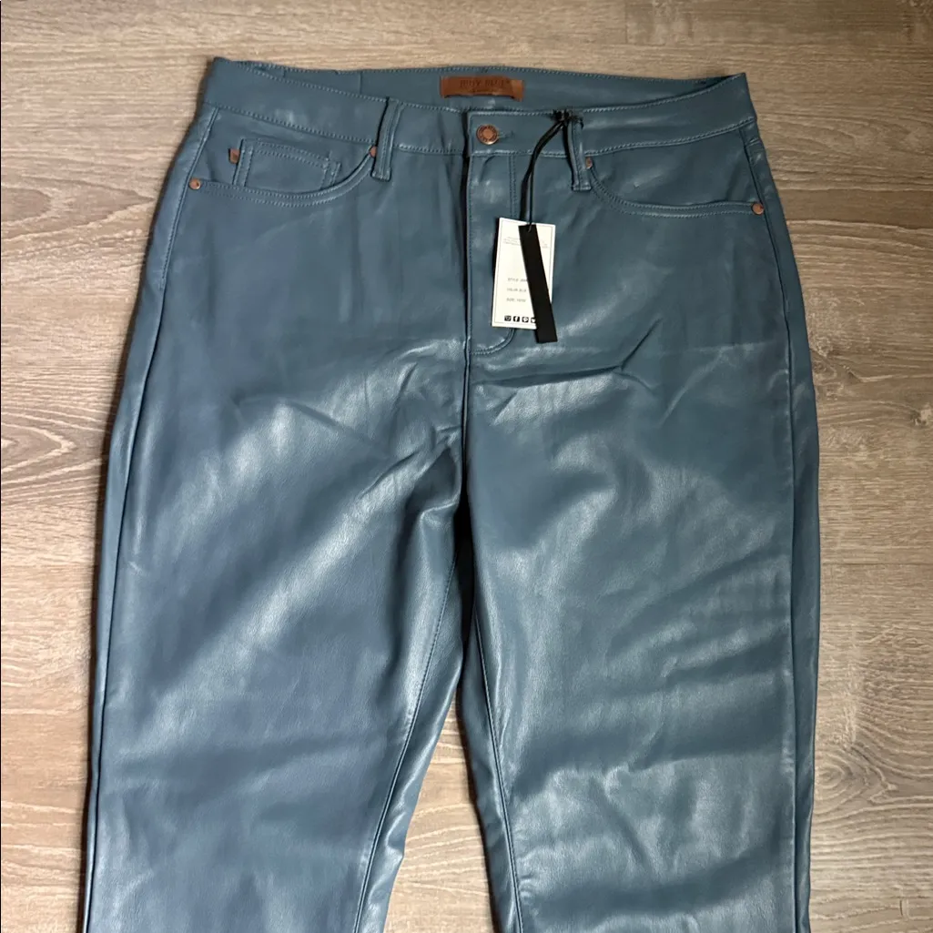NEW Judy Blue high-waisted tummy control faux leather bootcut pants 32 - Image 6