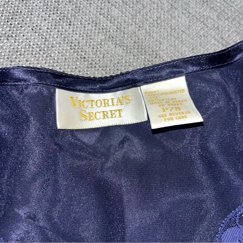 Victorias Secret gold label nightie sleeper gown, size Small - Image 6