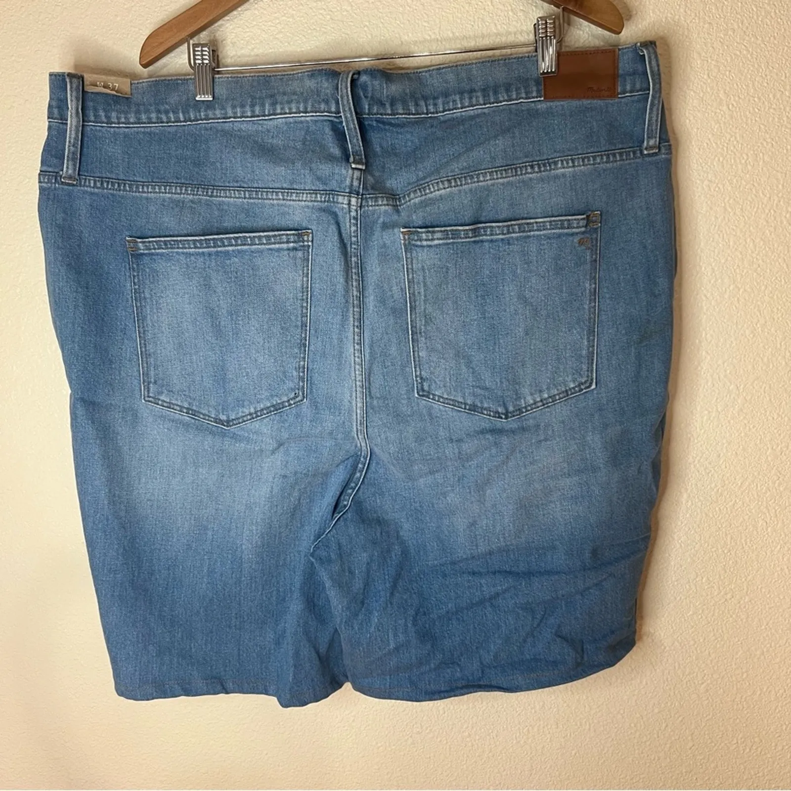 Madewell blue denim Jean shorts NEW W37 PLUS - Image 3
