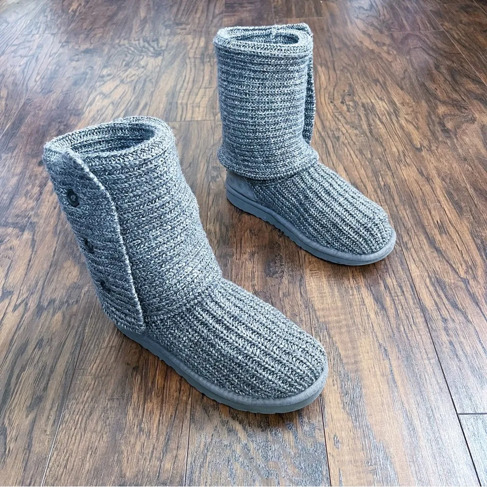 UGG • Cardy II Boot grey ribbed knit sweater triple button fold over slouch - Image 5