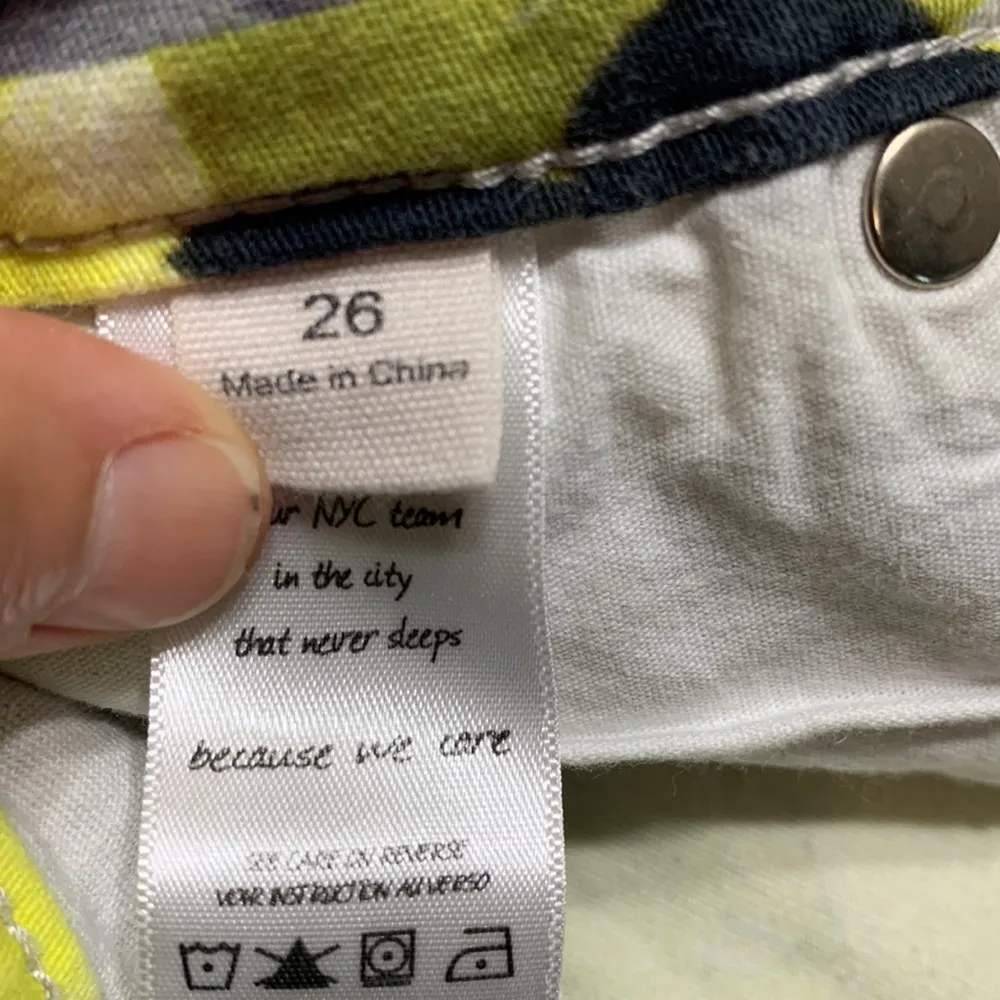 Colorful Bold Chelsea & Violet Floral Denim Shorts - Image 12