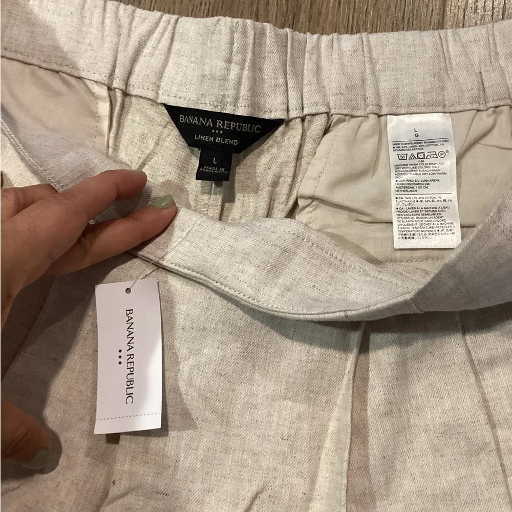 Banana Republic Women’s Cream A-Line Skirt – Size‎ L - Image 2