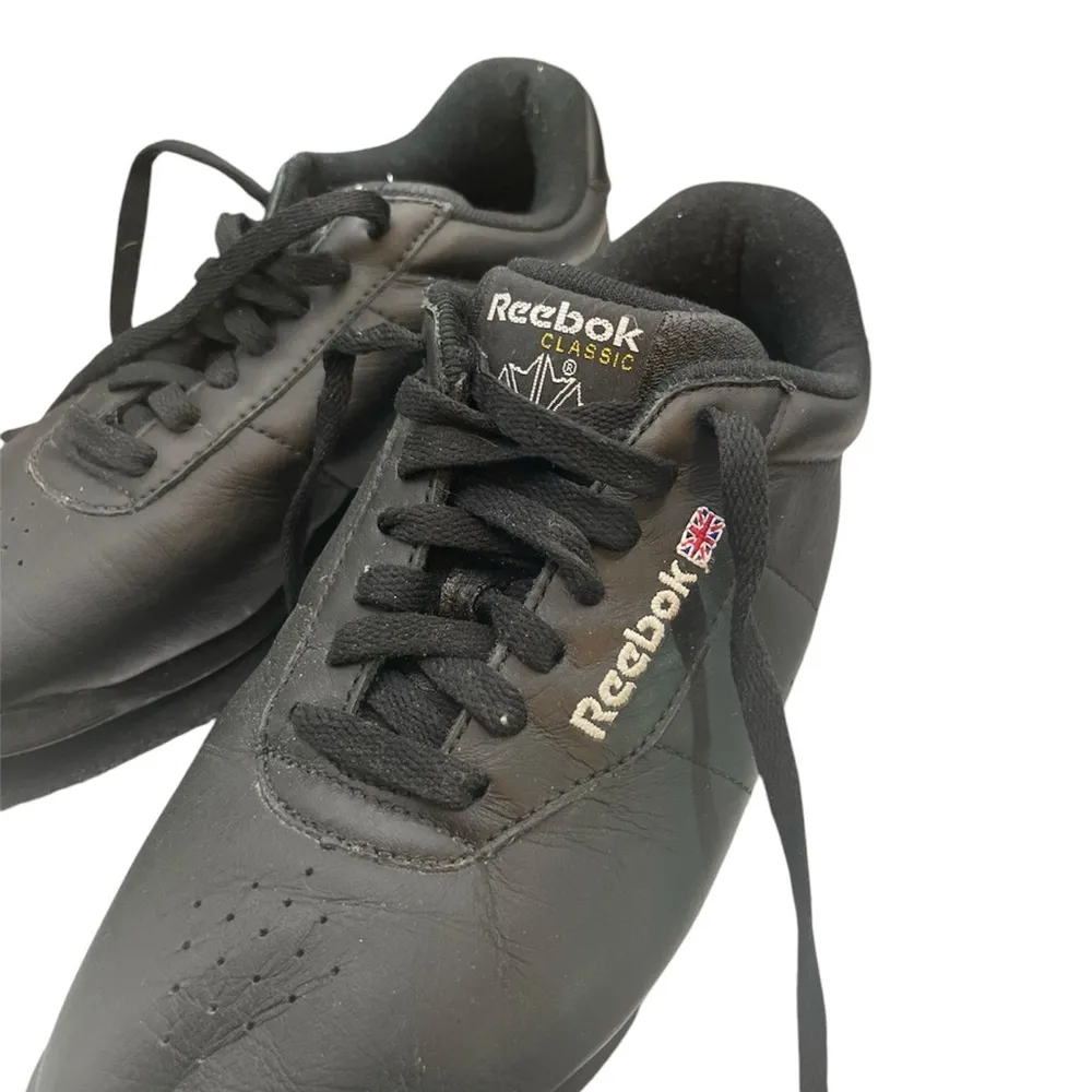 REEBOK CLASSIC 7.5 FREESTYLE BLACK LOW SNEAKERS - Image 6