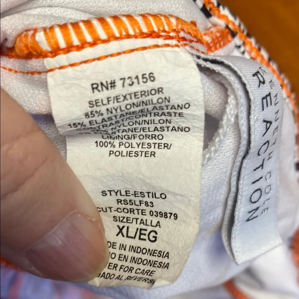 Kenneth Cole Pink and Black Graphic Tankini Swim Top XL - Image 3