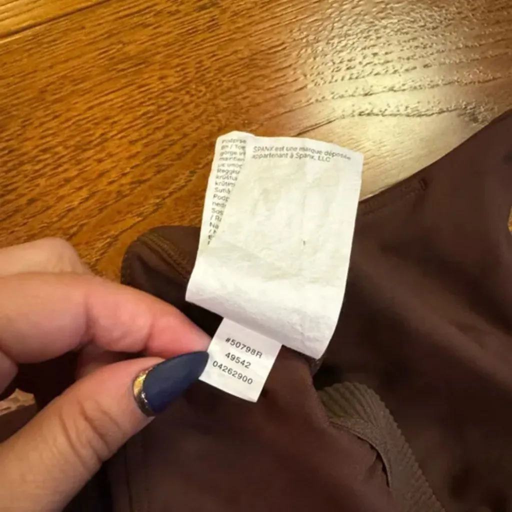 Spanx Get moving contour crossback Shelf Tank Espresso - Image 10