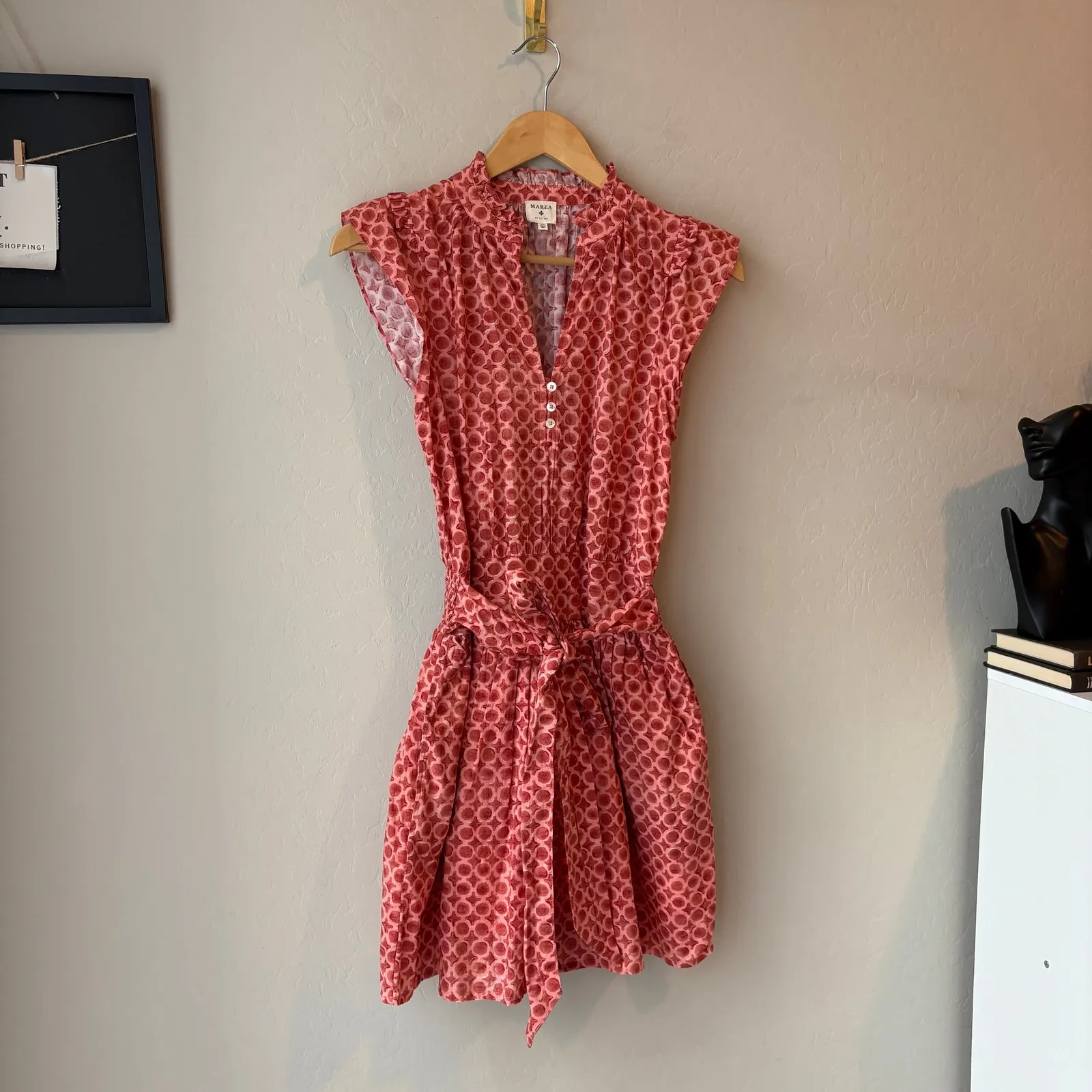 Marea Dress Liz Red Geometric Print Ruffle Neck Cap Sleeve Tie Waist Dress XS - Image 4