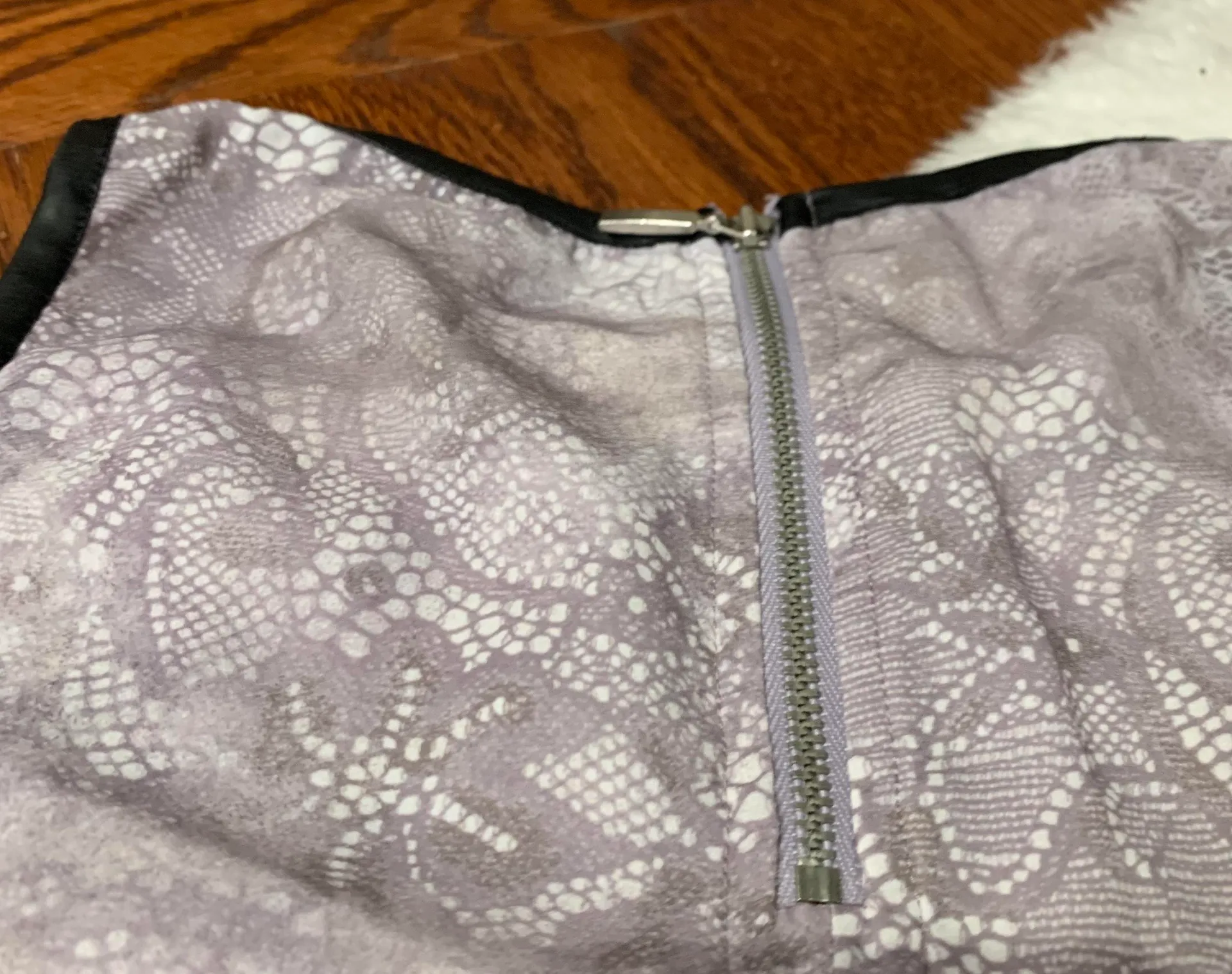 Grey Paisley Print Faux Leather Piped Top - Image 4