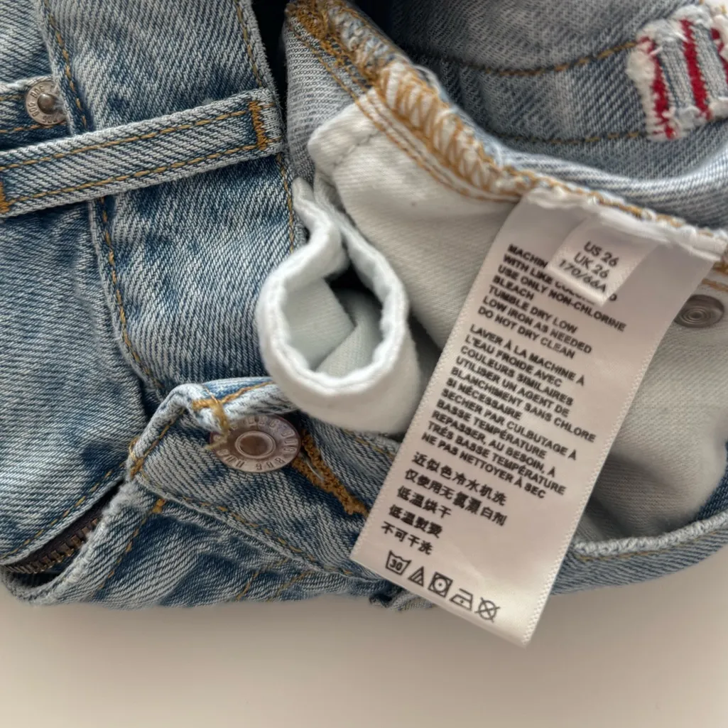 BDG Urban Outfitters Women’s A Line Jean Shorts Size 26 Light Blue Distressed - Image 5