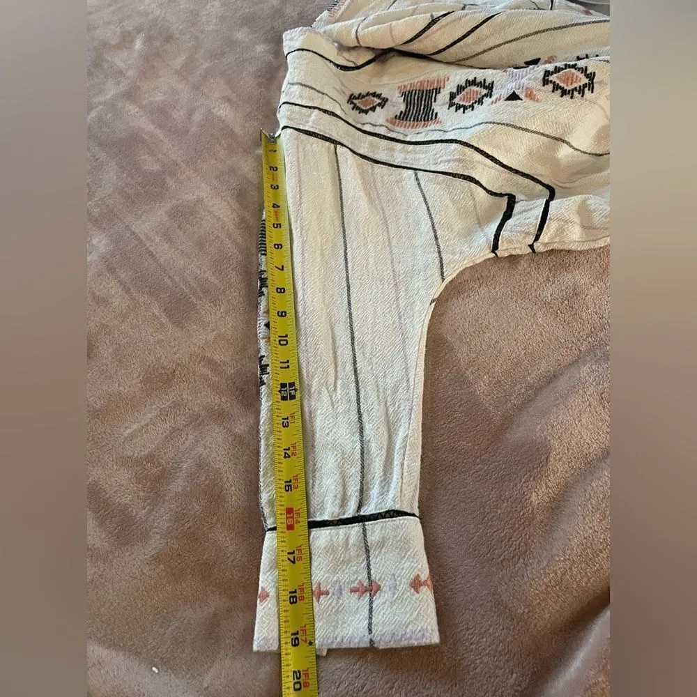 Free People Baja Boho Aztec Embroidered Crean V Neck Romper Size S/P - Image 12